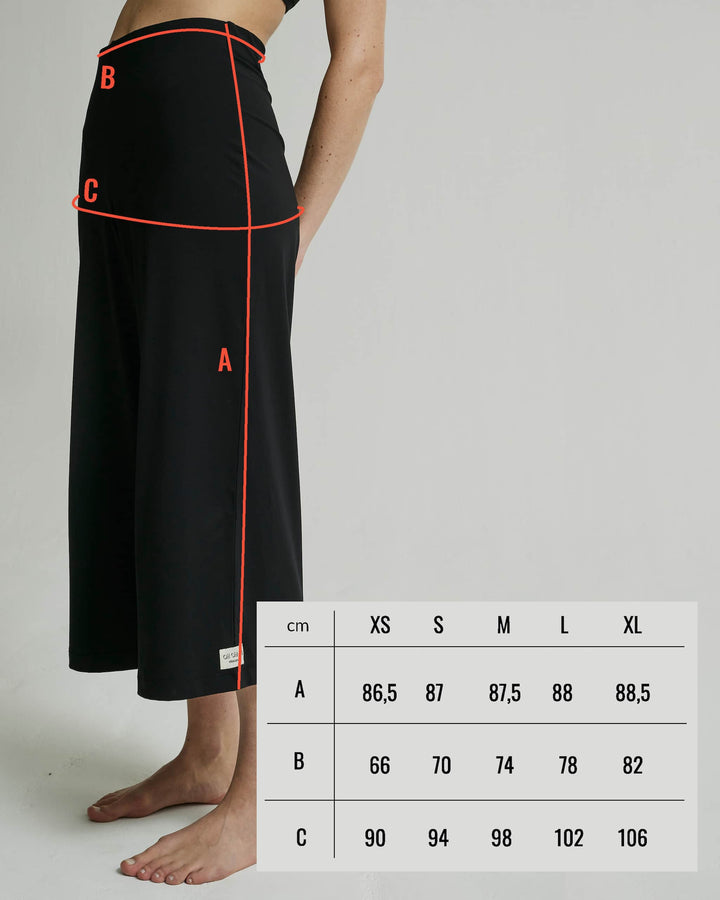 CROPPED WIDE LEG PANTS