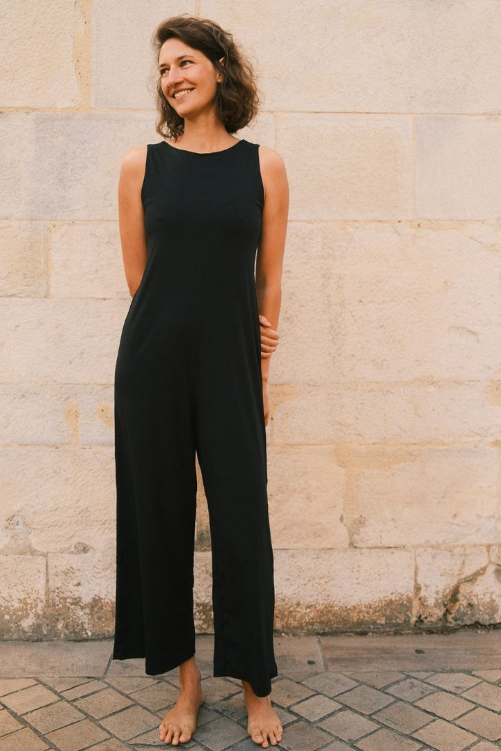 YOGA JUMPSUIT ROUND NECK  black